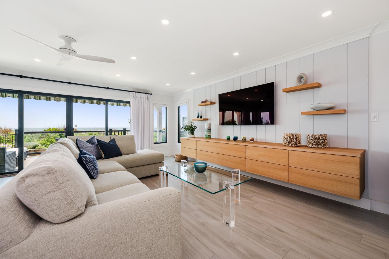 Long Beach, Nassau, 11561, United States, 6 Bedrooms Bedrooms, ,4 BathroomsBathrooms,Residential,For Sale,1858463