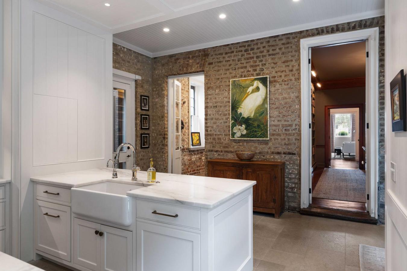 Charleston, South Carolina, 29401, United States, 5 Bedrooms Bedrooms, ,5 BathroomsBathrooms,Residential,For Sale,1858462