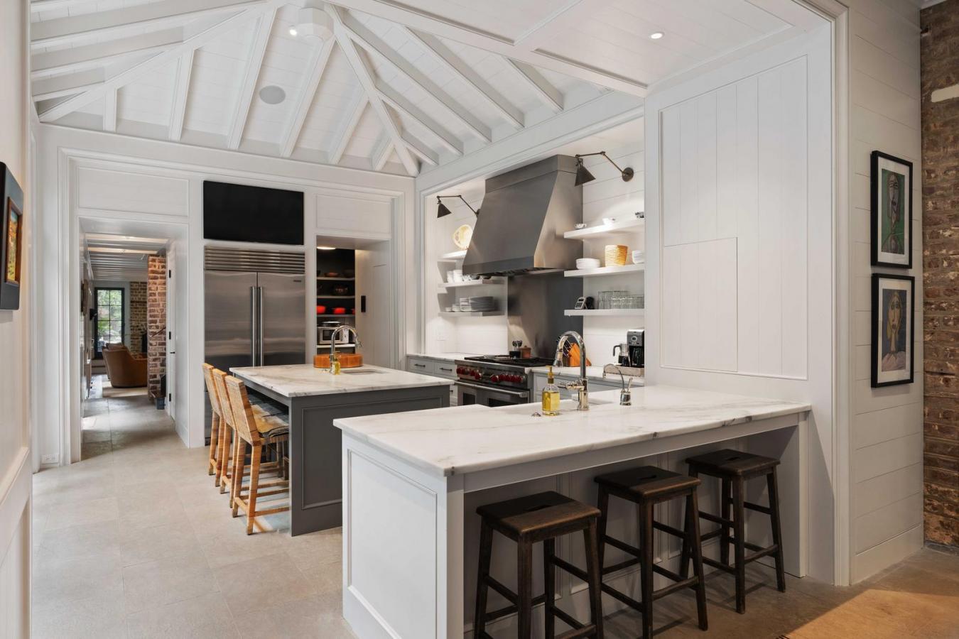 Charleston, South Carolina, 29401, United States, 5 Bedrooms Bedrooms, ,5 BathroomsBathrooms,Residential,For Sale,1858462
