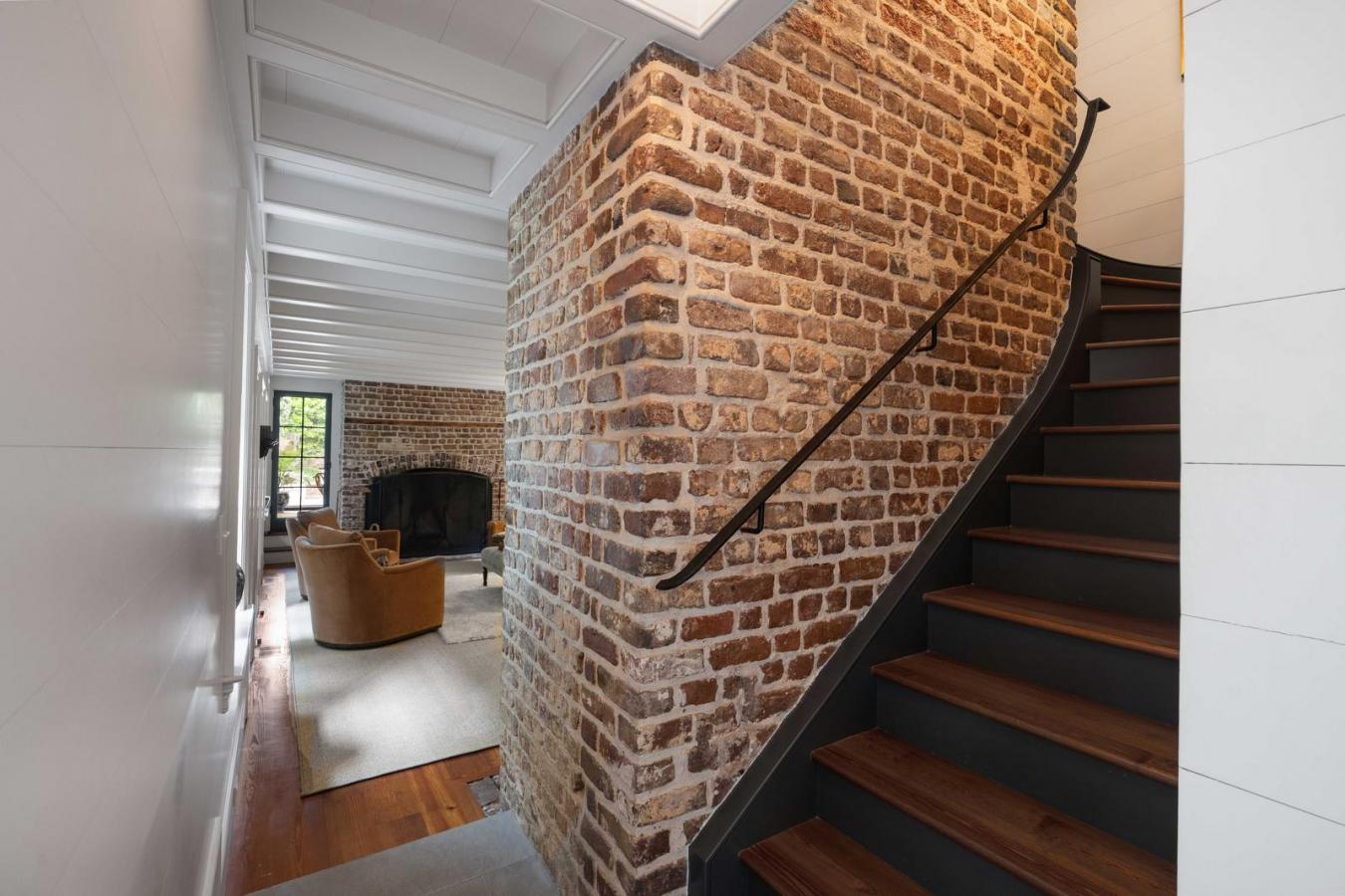 Charleston, South Carolina, 29401, United States, 5 Bedrooms Bedrooms, ,5 BathroomsBathrooms,Residential,For Sale,1858462