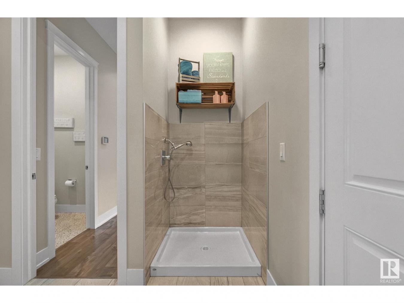 Rural Parkland County, AB, T7Y1A8, Canada, 6 Bedrooms Bedrooms, ,4 BathroomsBathrooms,Residential,For Sale,1858460