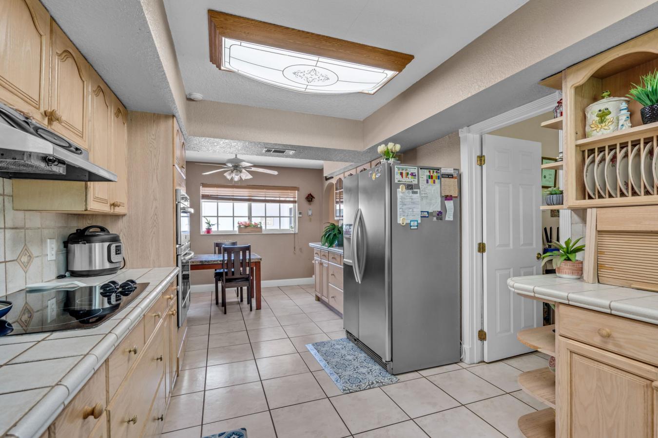 Southwest Ranches, Florida, 33331, United States, 7 Bedrooms Bedrooms, ,4 BathroomsBathrooms,Residential,For Sale,1858459