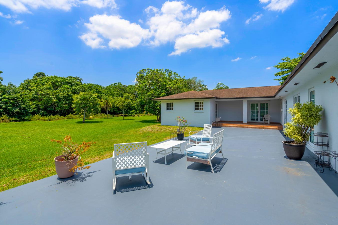 Southwest Ranches, Florida, 33331, United States, 7 Bedrooms Bedrooms, ,4 BathroomsBathrooms,Residential,For Sale,1858459