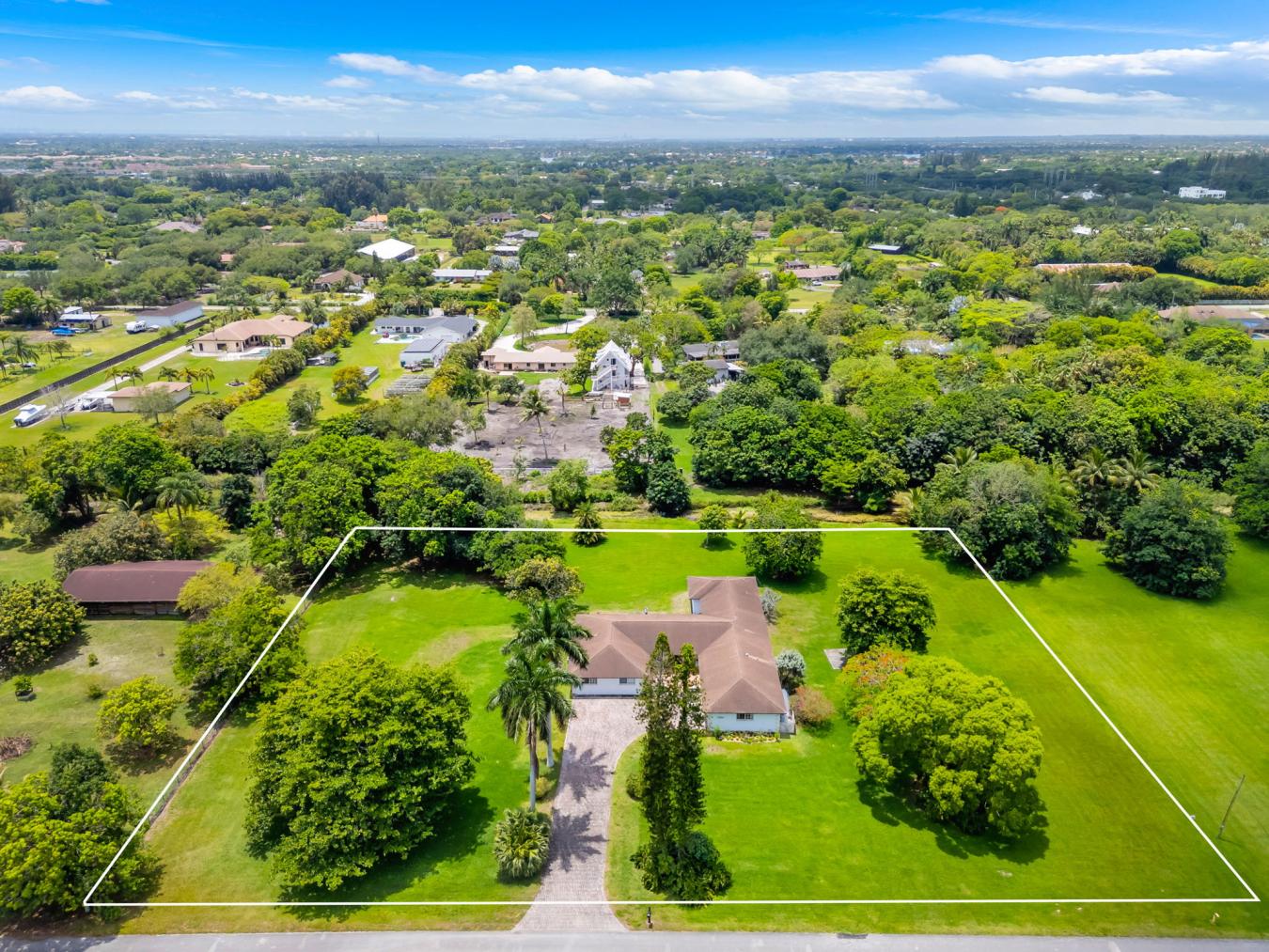 Southwest Ranches, Florida, 33331, United States, 7 Bedrooms Bedrooms, ,4 BathroomsBathrooms,Residential,For Sale,1858459