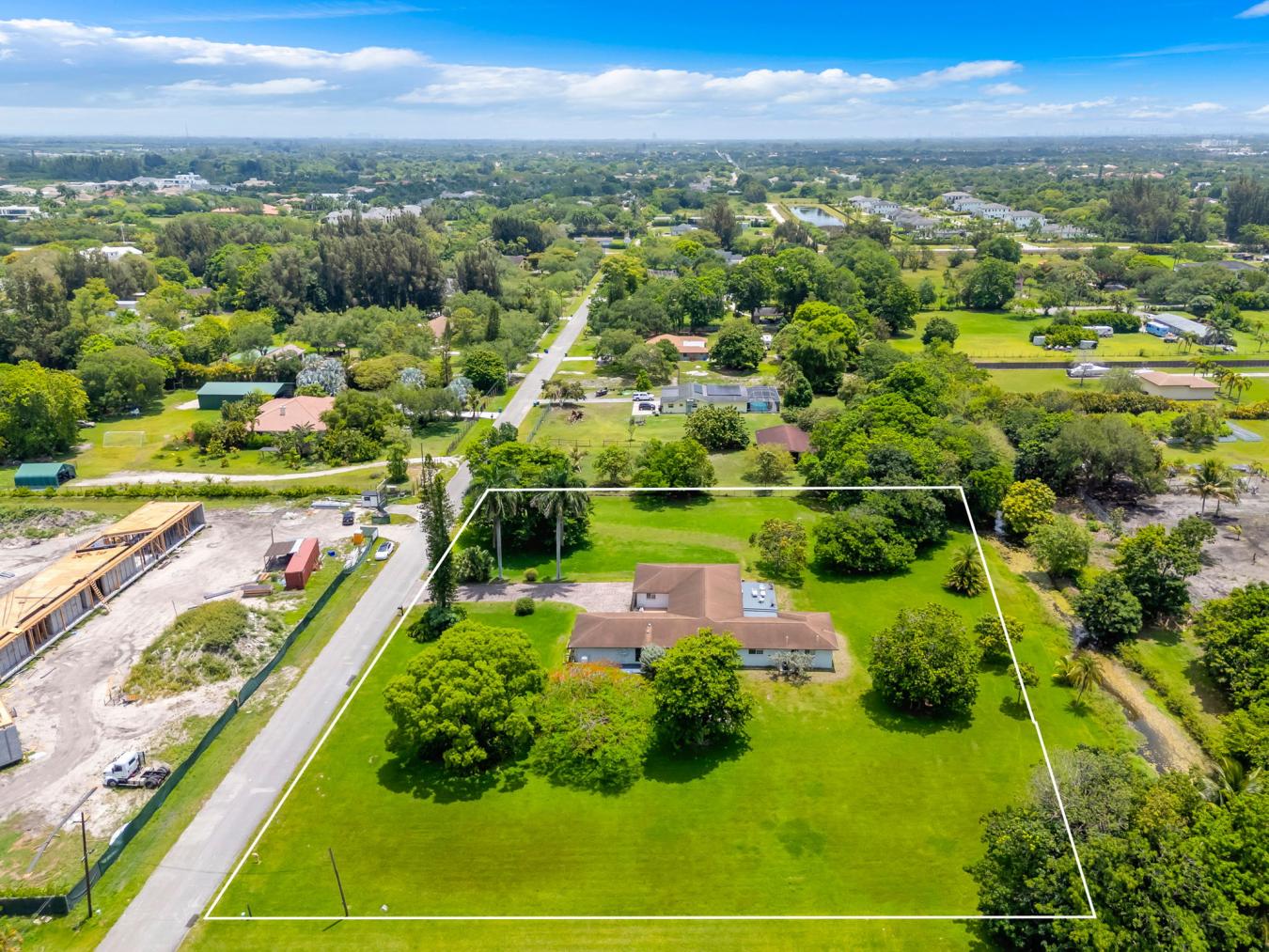 Southwest Ranches, Florida, 33331, United States, 7 Bedrooms Bedrooms, ,4 BathroomsBathrooms,Residential,For Sale,1858459