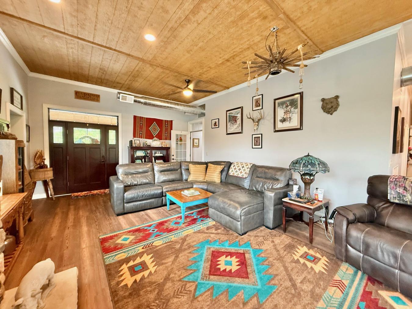 Cameron, Marshall, 26033, United States, 5 Bedrooms Bedrooms, ,4 BathroomsBathrooms,Residential,For Sale,1859247