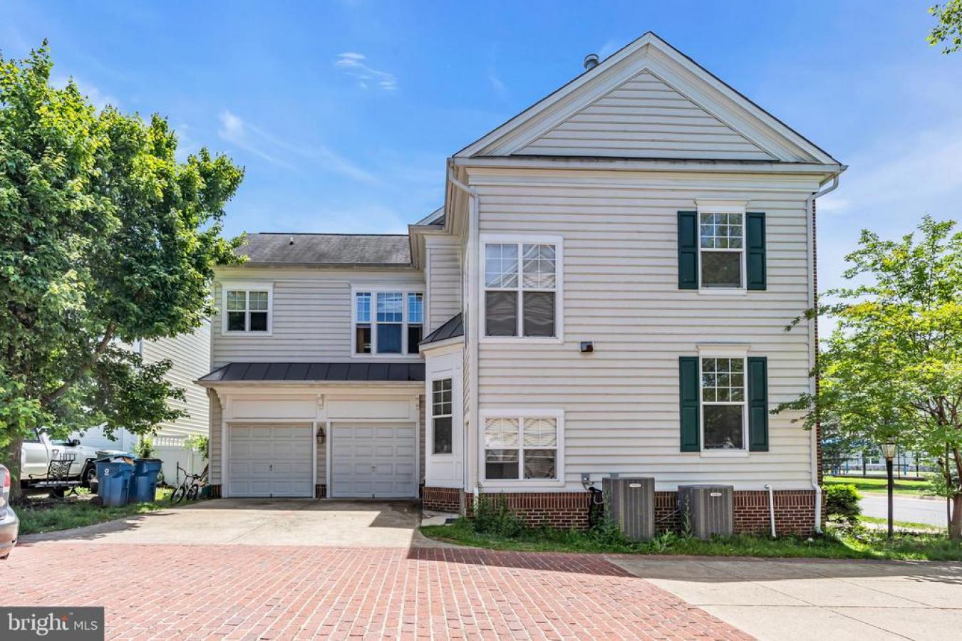 BRISTOW, Virginia, 20136, United States, 5 Bedrooms Bedrooms, ,3 BathroomsBathrooms,Residential,For Sale,1859246