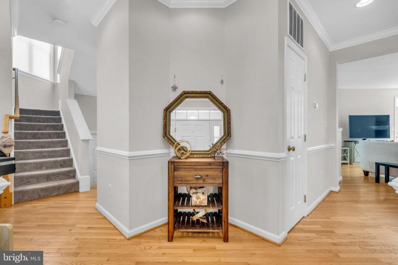 BRISTOW, Virginia, 20136, United States, 5 Bedrooms Bedrooms, ,3 BathroomsBathrooms,Residential,For Sale,1859246