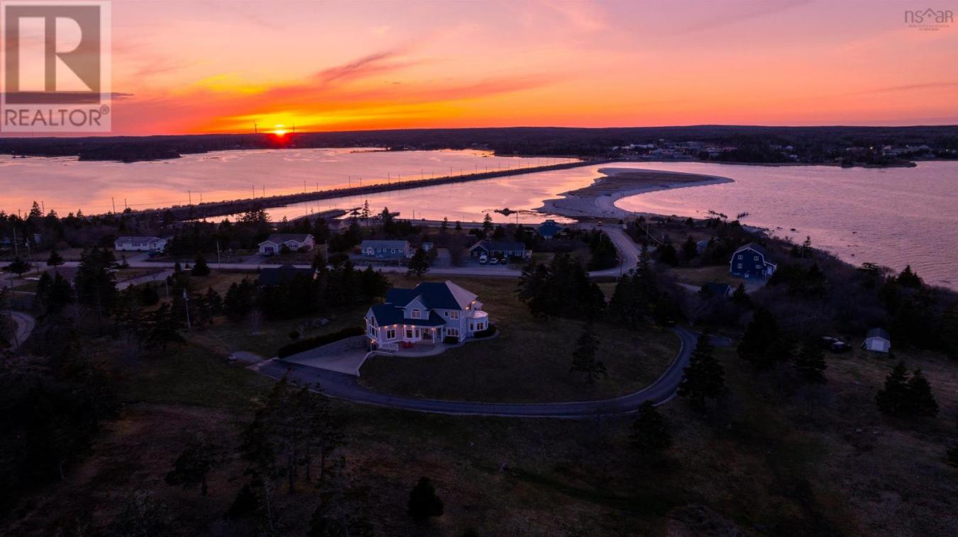 North East Point, NS, B0W2P0, United States, 3 Bedrooms Bedrooms, ,3 BathroomsBathrooms,Residential,For Sale,1859245