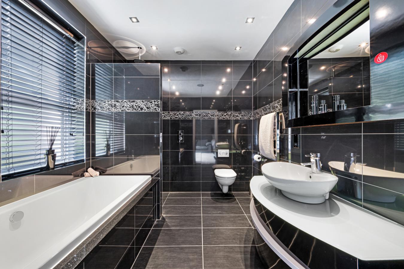 Formby, Merseyside, L37 1LX, United Kingdom, 6 Bedrooms Bedrooms, ,6 BathroomsBathrooms,Residential,For Sale,1859242