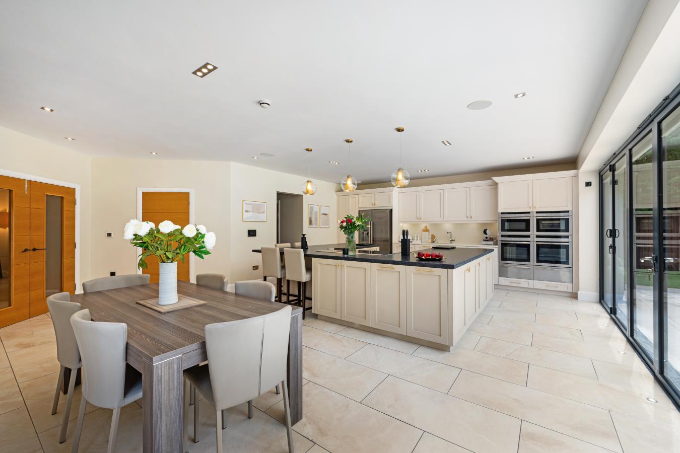 Formby, Merseyside, L37 1LX, United Kingdom, 6 Bedrooms Bedrooms, ,6 BathroomsBathrooms,Residential,For Sale,1859242