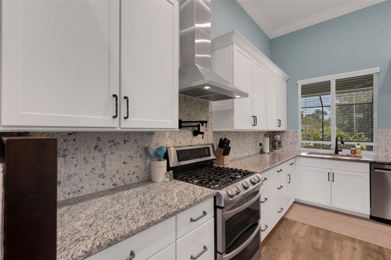 WINTER HAVEN, Florida, 33880, United States, 4 Bedrooms Bedrooms, ,3 BathroomsBathrooms,Residential,For Sale,1859241