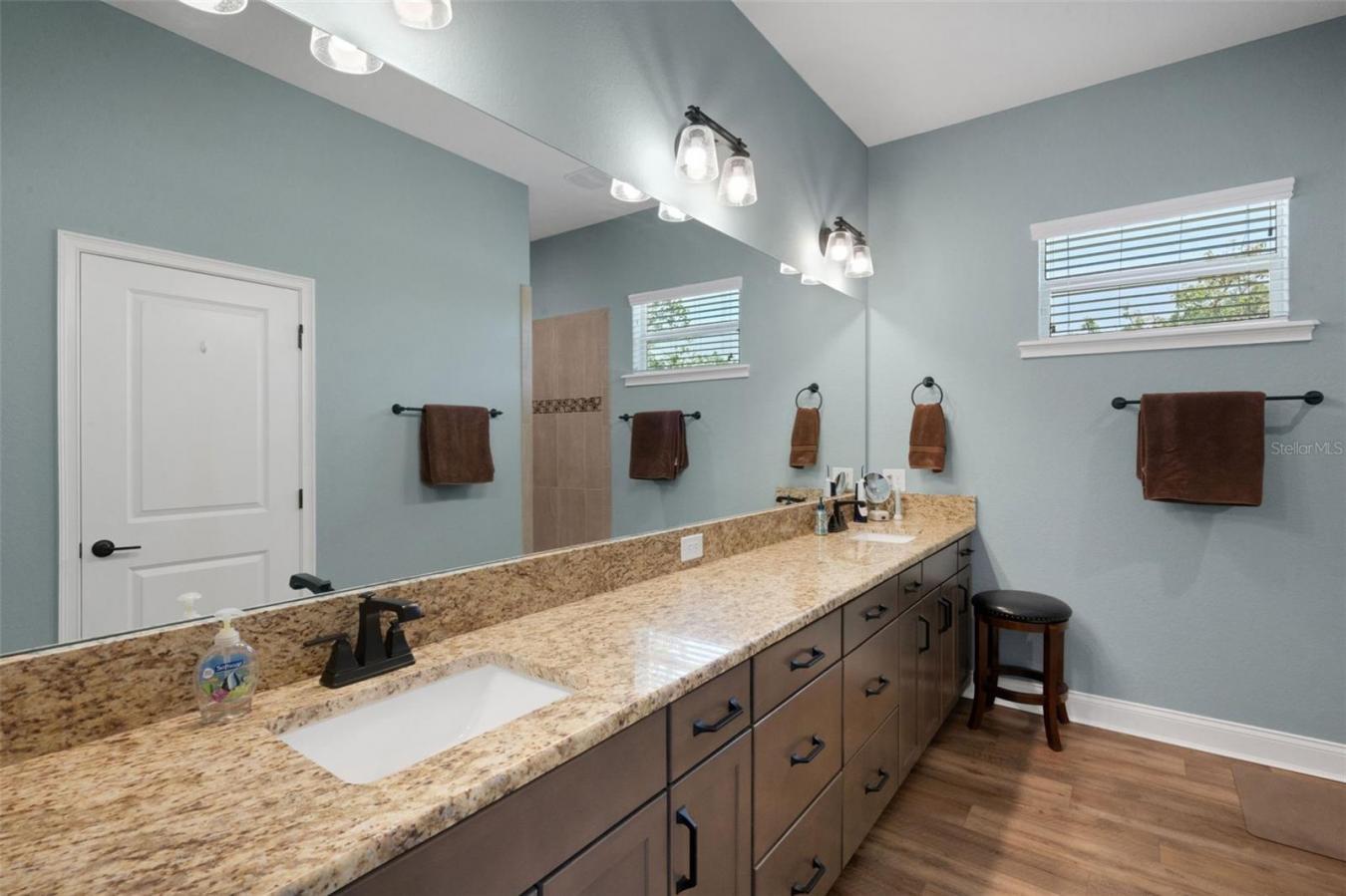 WINTER HAVEN, Florida, 33880, United States, 4 Bedrooms Bedrooms, ,3 BathroomsBathrooms,Residential,For Sale,1859241