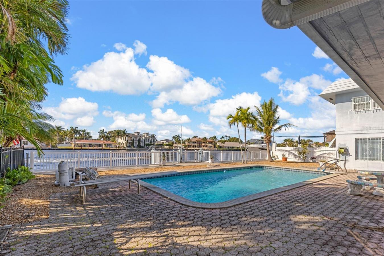 Lauderdale By The Sea, Broward, 33308, United States, 3 Bedrooms Bedrooms, ,2 BathroomsBathrooms,Residential,For Sale,1858443