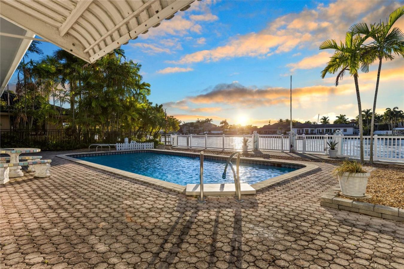 Lauderdale By The Sea, Broward, 33308, United States, 3 Bedrooms Bedrooms, ,2 BathroomsBathrooms,Residential,For Sale,1858443