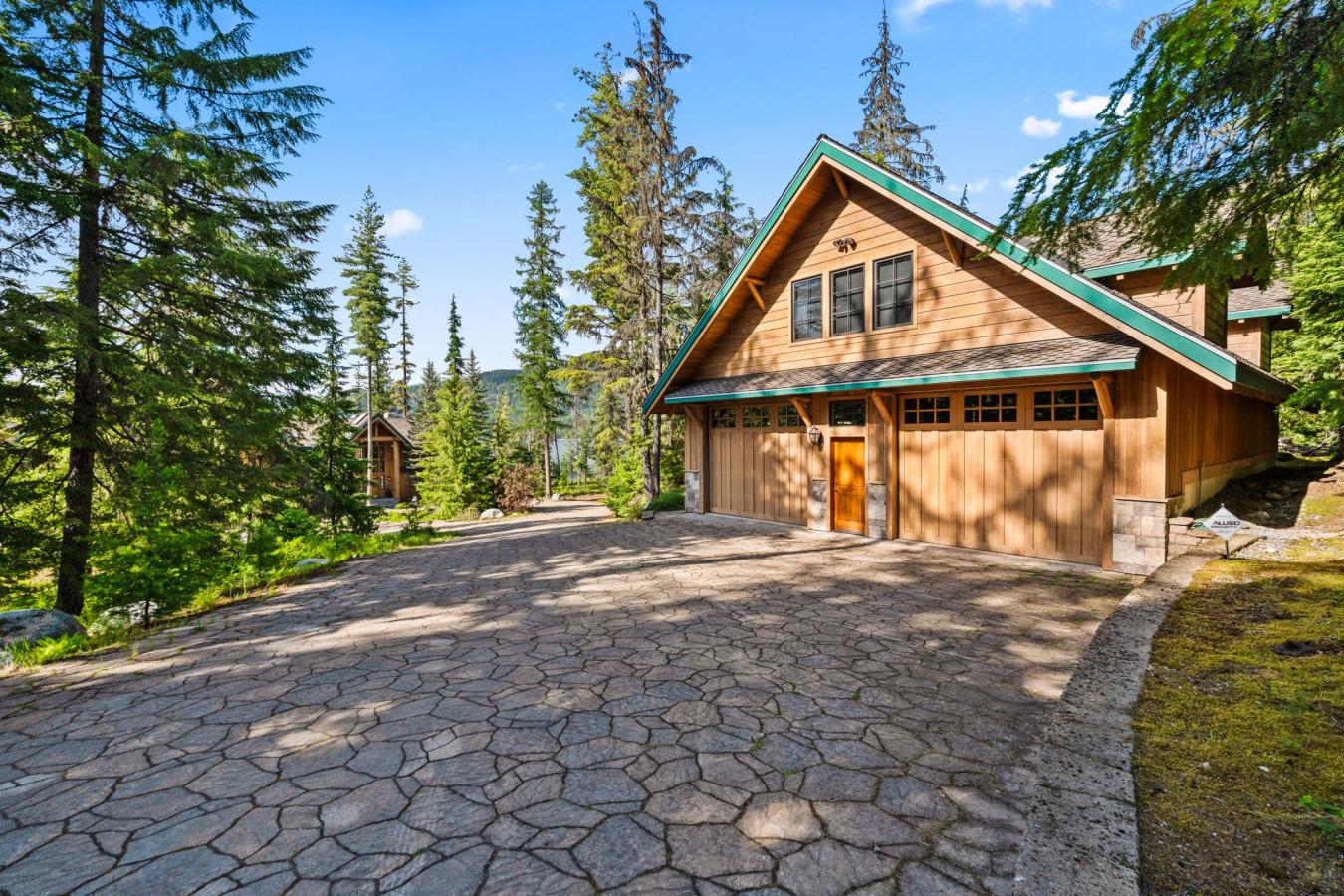 Coolin, Idaho, 83821, United States, 7 Bedrooms Bedrooms, ,Residential,For Sale,1990275