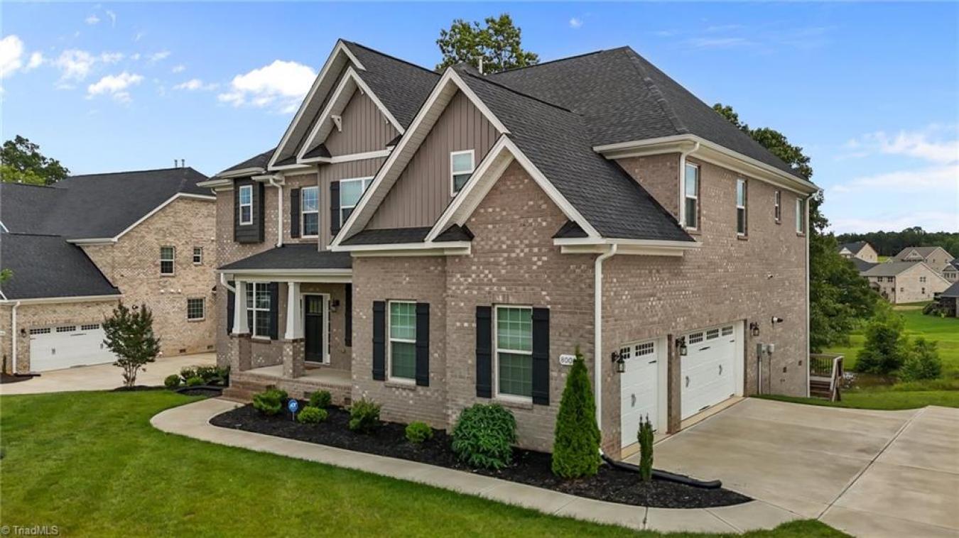 Stokesdale, North Carolina, 27357, United States, 4 Bedrooms Bedrooms, ,3 BathroomsBathrooms,Residential,For Sale,1859226