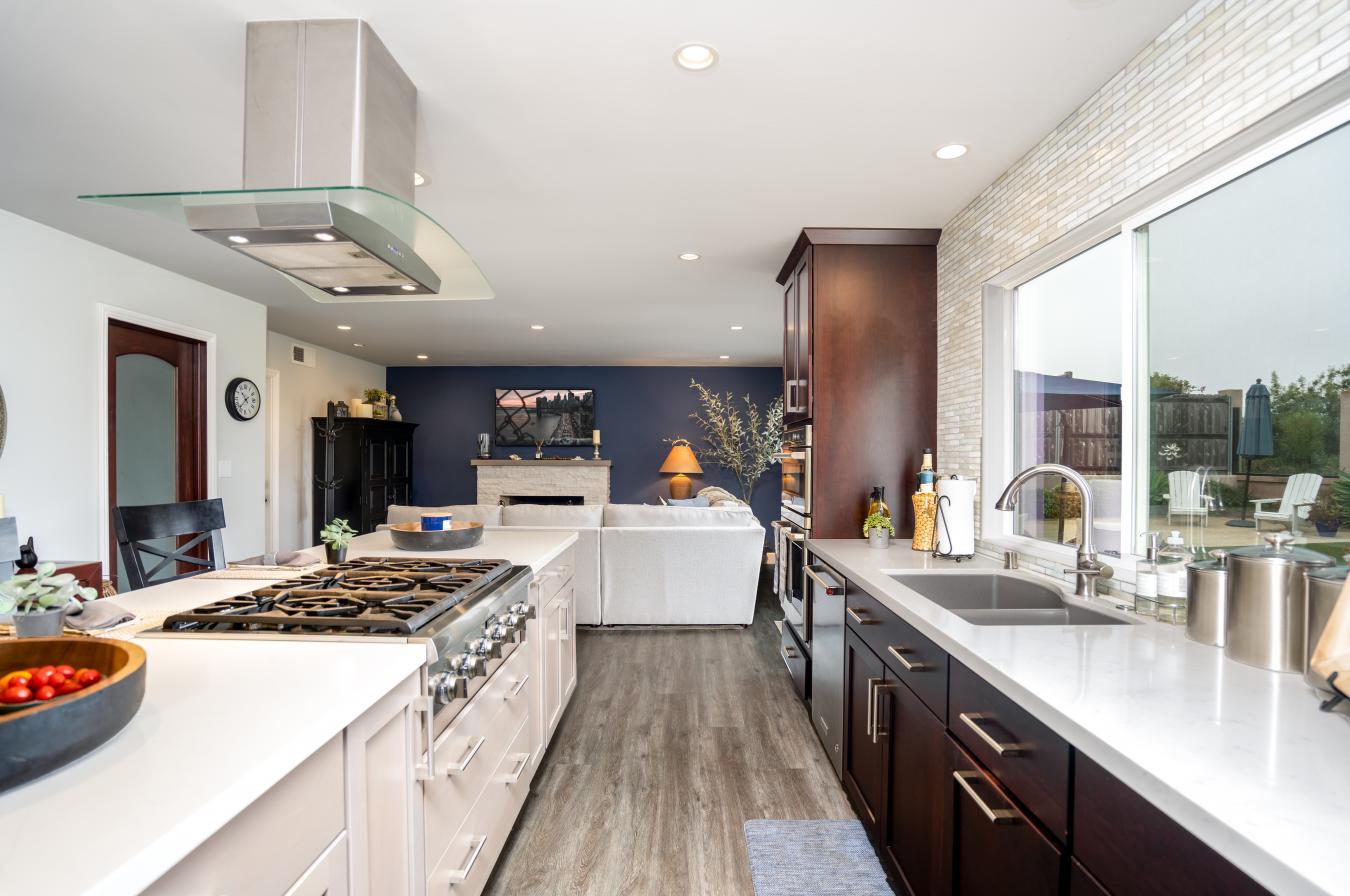 San Diego, California, 92014, United States, 5 Bedrooms Bedrooms, ,3 BathroomsBathrooms,Residential,For Sale,1859224