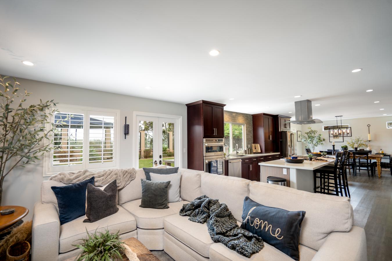 San Diego, California, 92014, United States, 5 Bedrooms Bedrooms, ,3 BathroomsBathrooms,Residential,For Sale,1859224