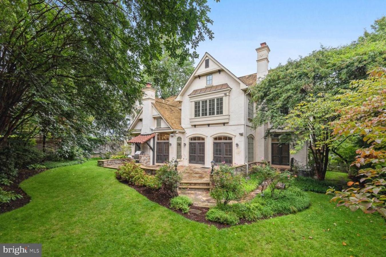 Bethesda, Maryland, 20814, United States, 8 Bedrooms Bedrooms, ,5 BathroomsBathrooms,Residential,For Sale,1859223