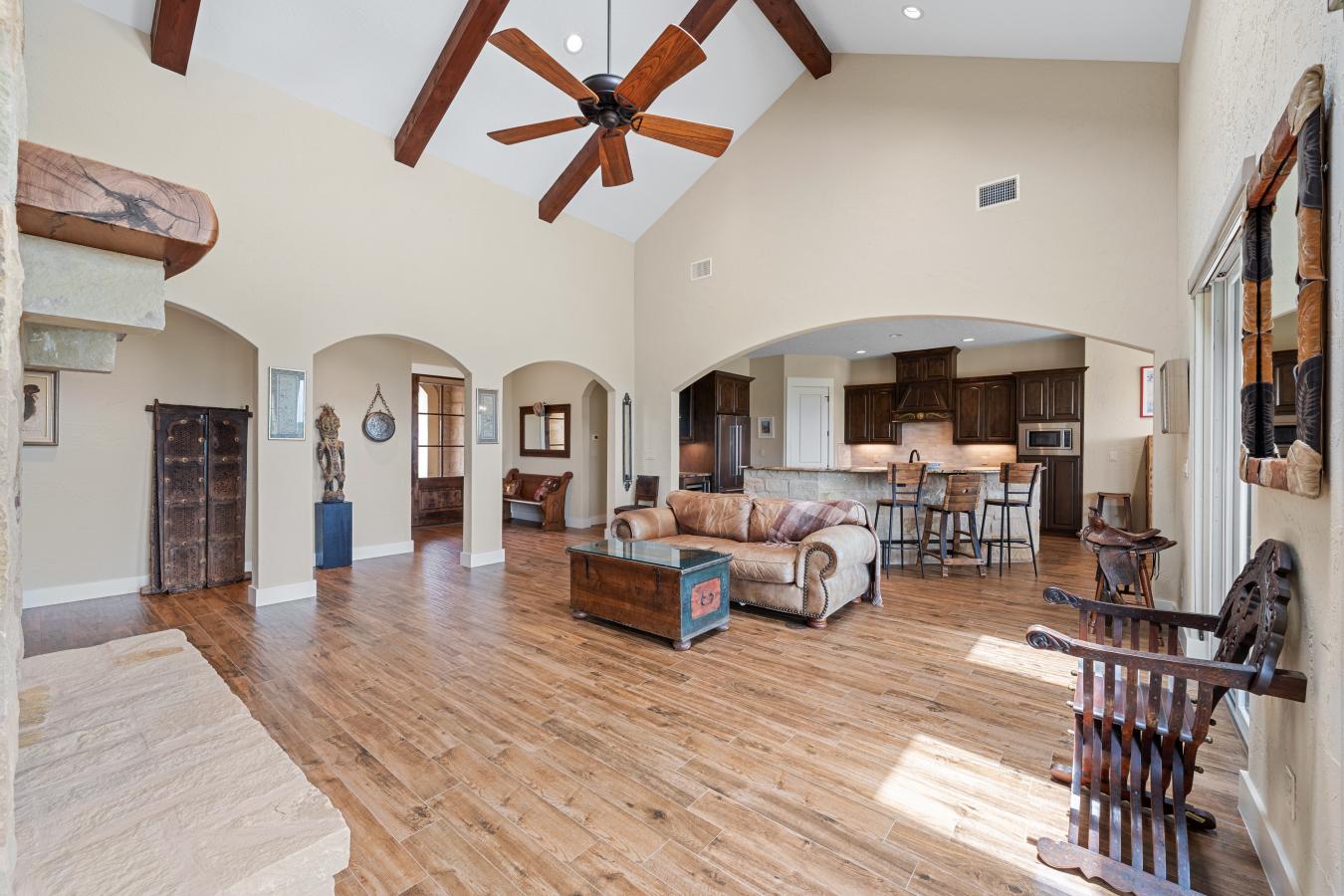 Fredricksburg, Texas, 78624, United States, 3 Bedrooms Bedrooms, ,2 BathroomsBathrooms,Residential,For Sale,1858437