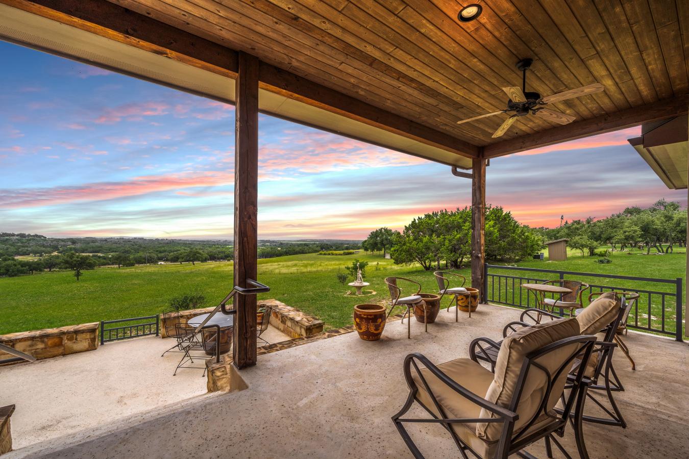 Fredricksburg, Texas, 78624, United States, 3 Bedrooms Bedrooms, ,2 BathroomsBathrooms,Residential,For Sale,1858437