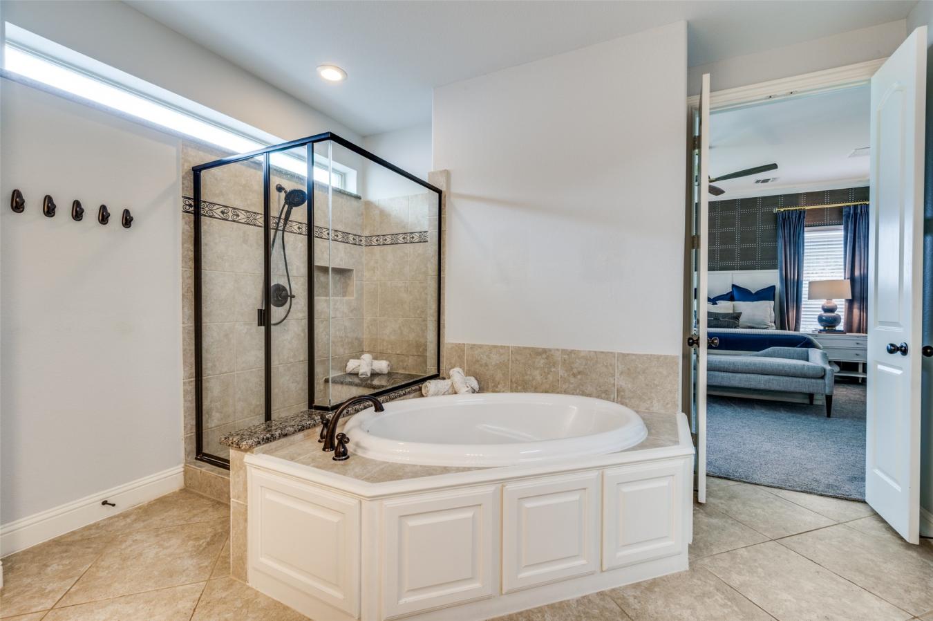 The Colony, Texas, 75056, United States, 4 Bedrooms Bedrooms, ,3 BathroomsBathrooms,Residential,For Sale,1914530