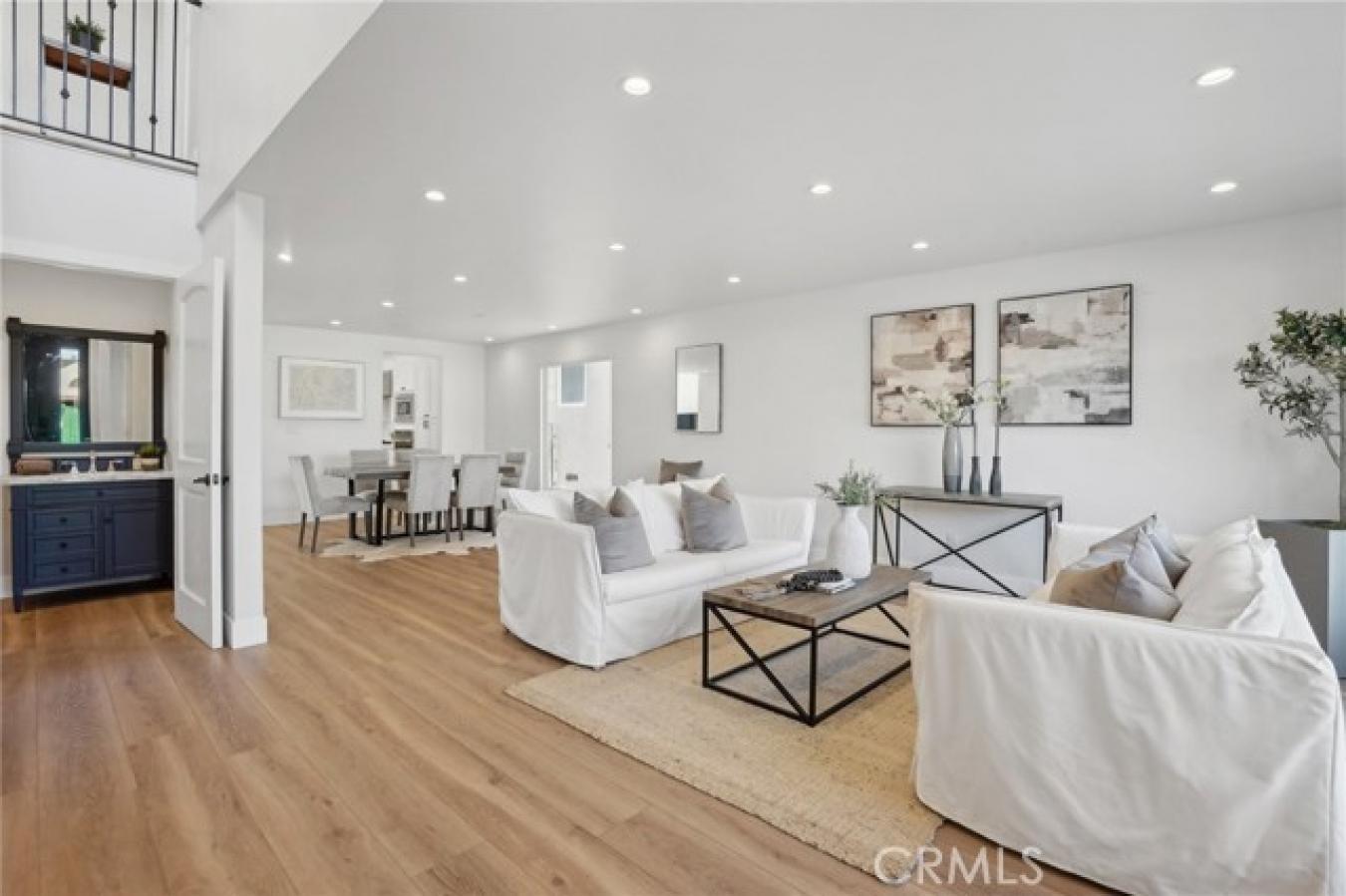 Manhattan Beach, California, 90266, United States, 4 Bedrooms Bedrooms, ,5 BathroomsBathrooms,Residential,For Sale,1859214