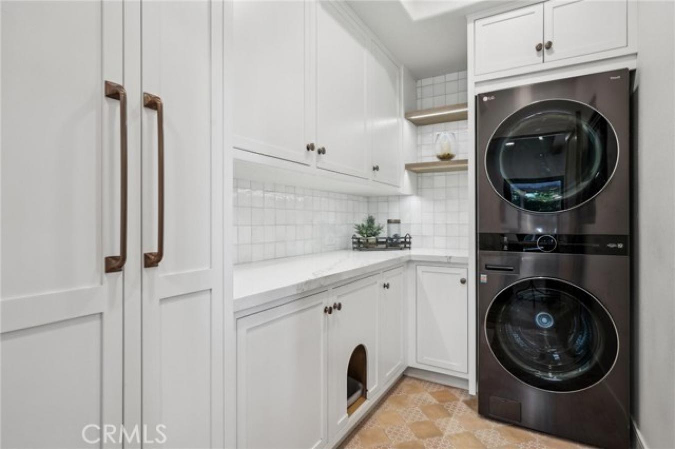 Palos Verdes Estates, California, 90274, United States, 7 Bedrooms Bedrooms, ,1 BathroomBathrooms,Residential,For Sale,1859213