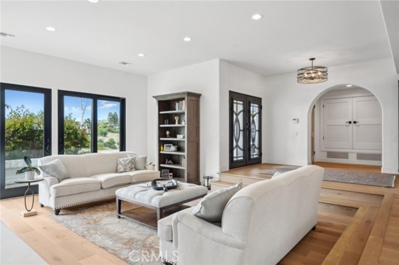 Palos Verdes Estates, California, 90274, United States, 7 Bedrooms Bedrooms, ,1 BathroomBathrooms,Residential,For Sale,1859213