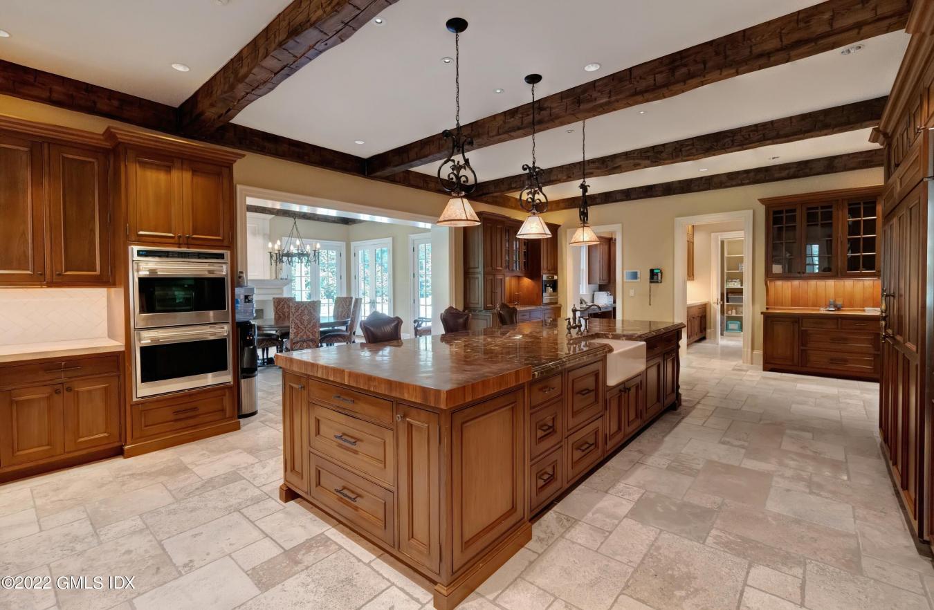 Greenwich, Connecticut, 06831, United States, 10 Bedrooms Bedrooms, ,14 BathroomsBathrooms,Residential,For Sale,1858431