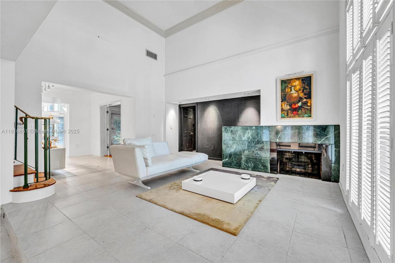 Coral Gables, Florida, 33134, United States, 3 Bedrooms Bedrooms, ,3 BathroomsBathrooms,Residential,For Sale,1858424