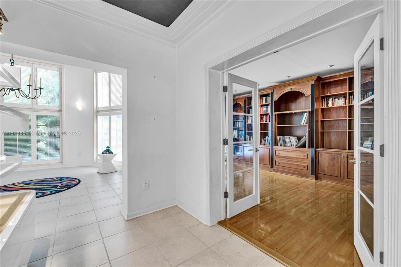 Coral Gables, Florida, 33134, United States, 3 Bedrooms Bedrooms, ,3 BathroomsBathrooms,Residential,For Sale,1858424