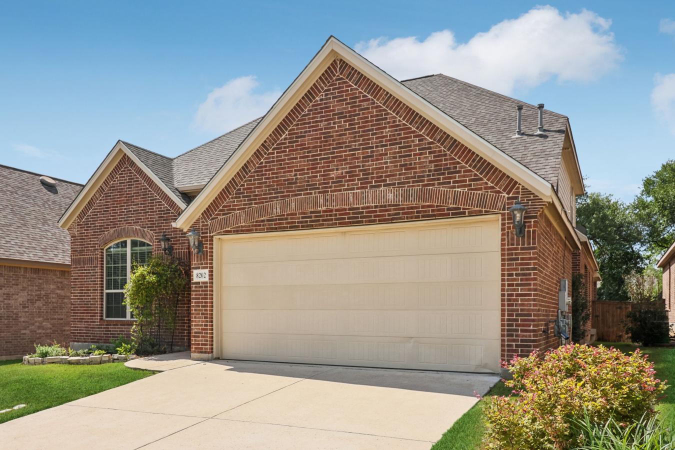 San Antonio, Texas, 78255, United States, 4 Bedrooms Bedrooms, ,3 BathroomsBathrooms,Residential,For Sale,1859209