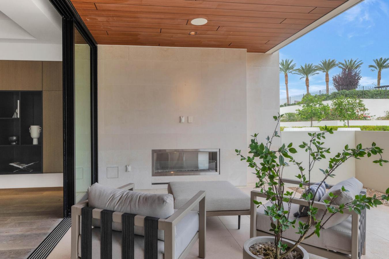 Paradise Valley, Arizona, 85253, United States, 3 Bedrooms Bedrooms, ,3 BathroomsBathrooms,Residential,For Sale,1858410