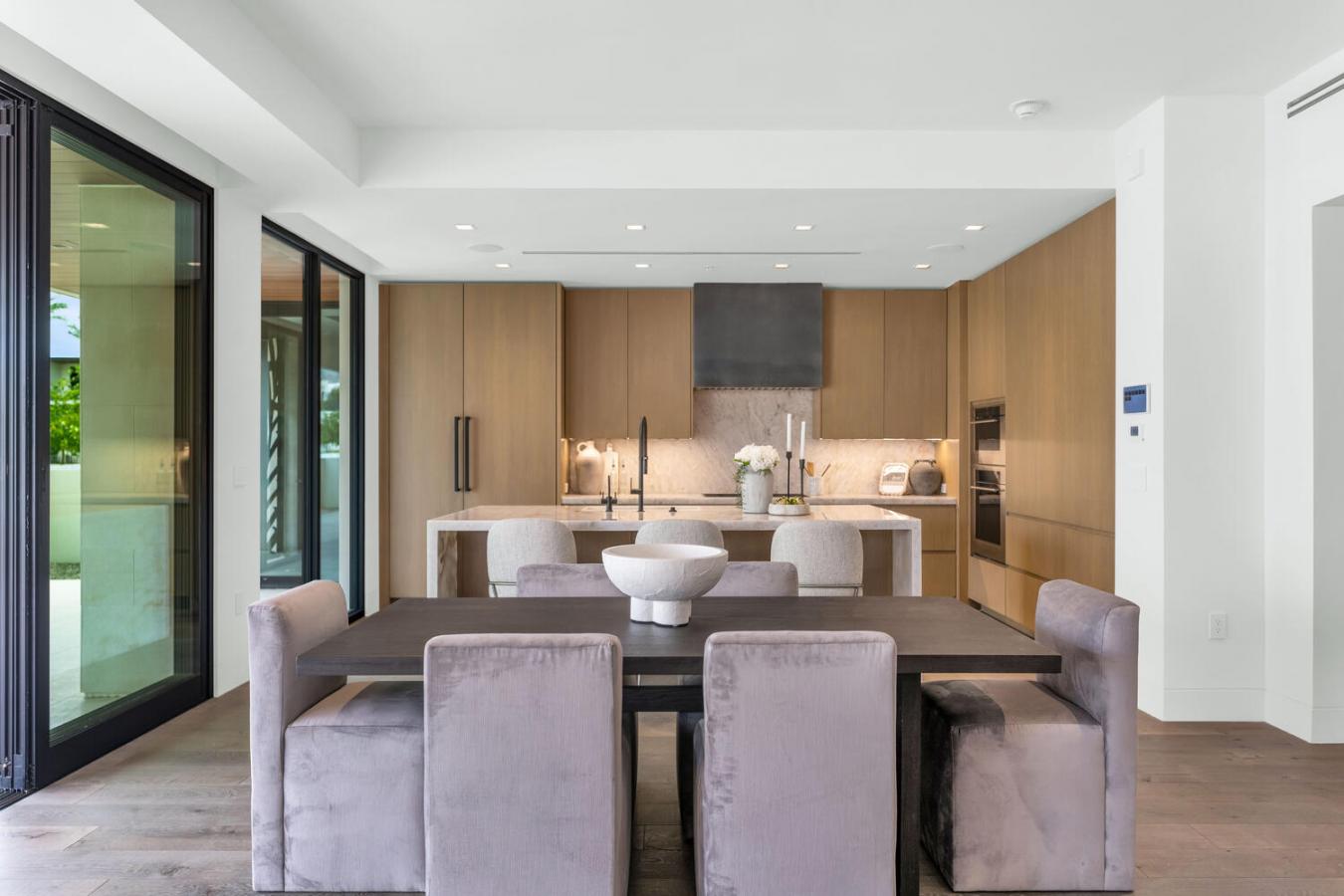 Paradise Valley, Arizona, 85253, United States, 3 Bedrooms Bedrooms, ,3 BathroomsBathrooms,Residential,For Sale,1858410