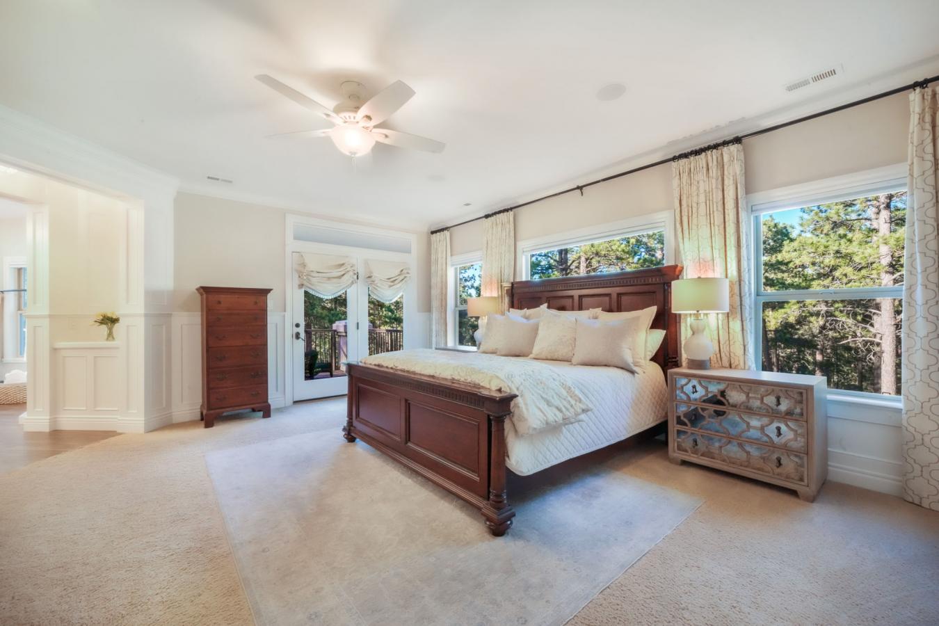 Colorado Springs, El Paso, 80908, United States, 5 Bedrooms Bedrooms, ,4 BathroomsBathrooms,Residential,For Sale,1880128