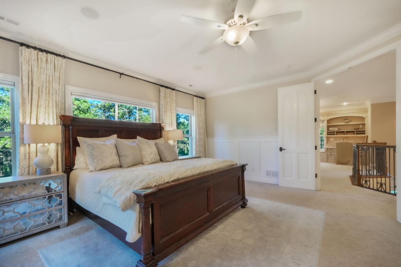 Colorado Springs, El Paso, 80908, United States, 5 Bedrooms Bedrooms, ,4 BathroomsBathrooms,Residential,For Sale,1880128