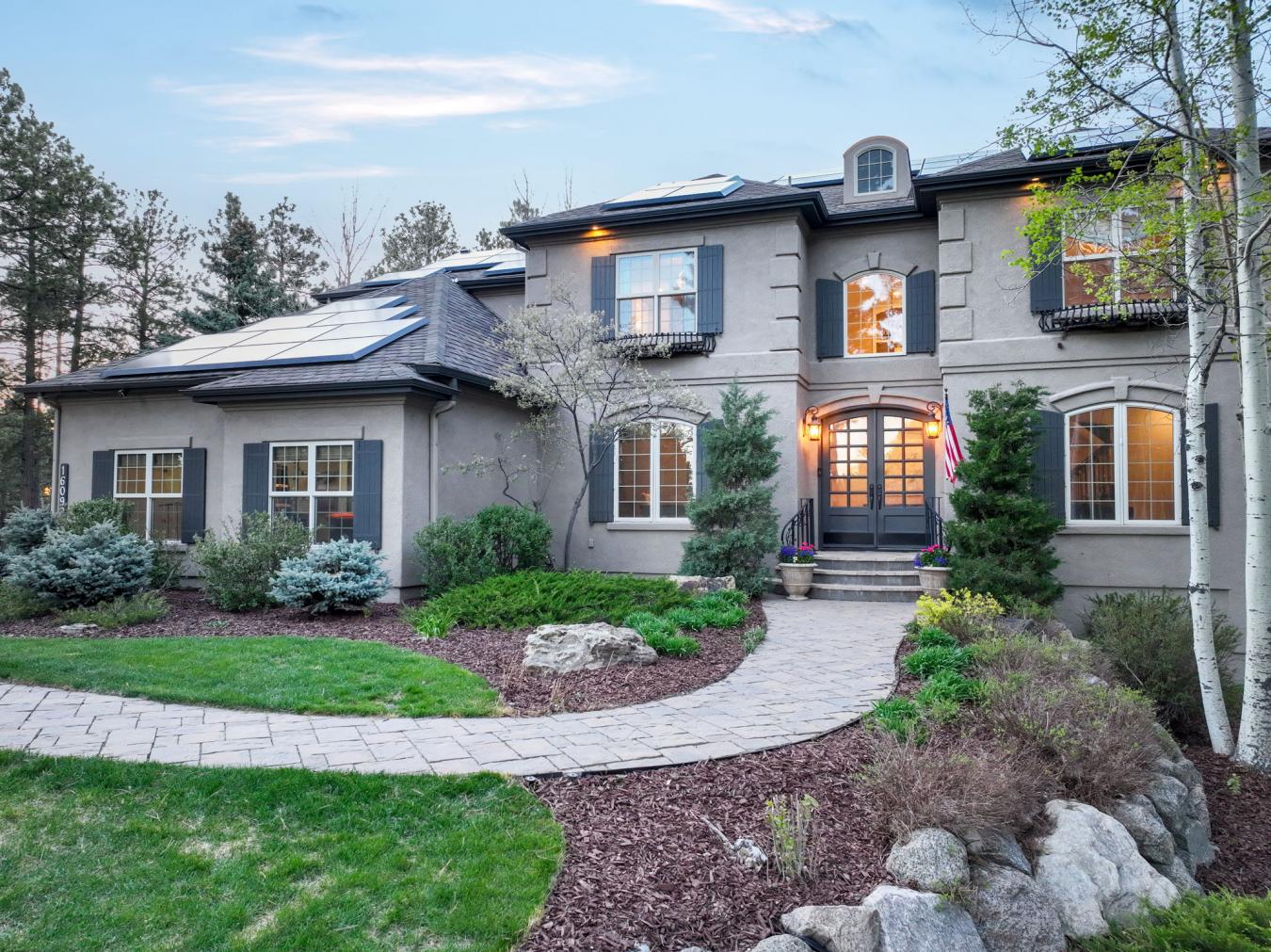 Colorado Springs, El Paso, 80908, United States, 5 Bedrooms Bedrooms, ,4 BathroomsBathrooms,Residential,For Sale,1880128