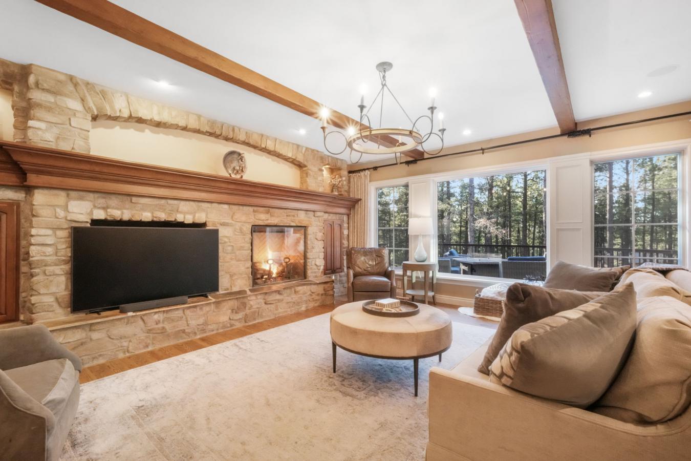 Colorado Springs, El Paso, 80908, United States, 5 Bedrooms Bedrooms, ,4 BathroomsBathrooms,Residential,For Sale,1880128