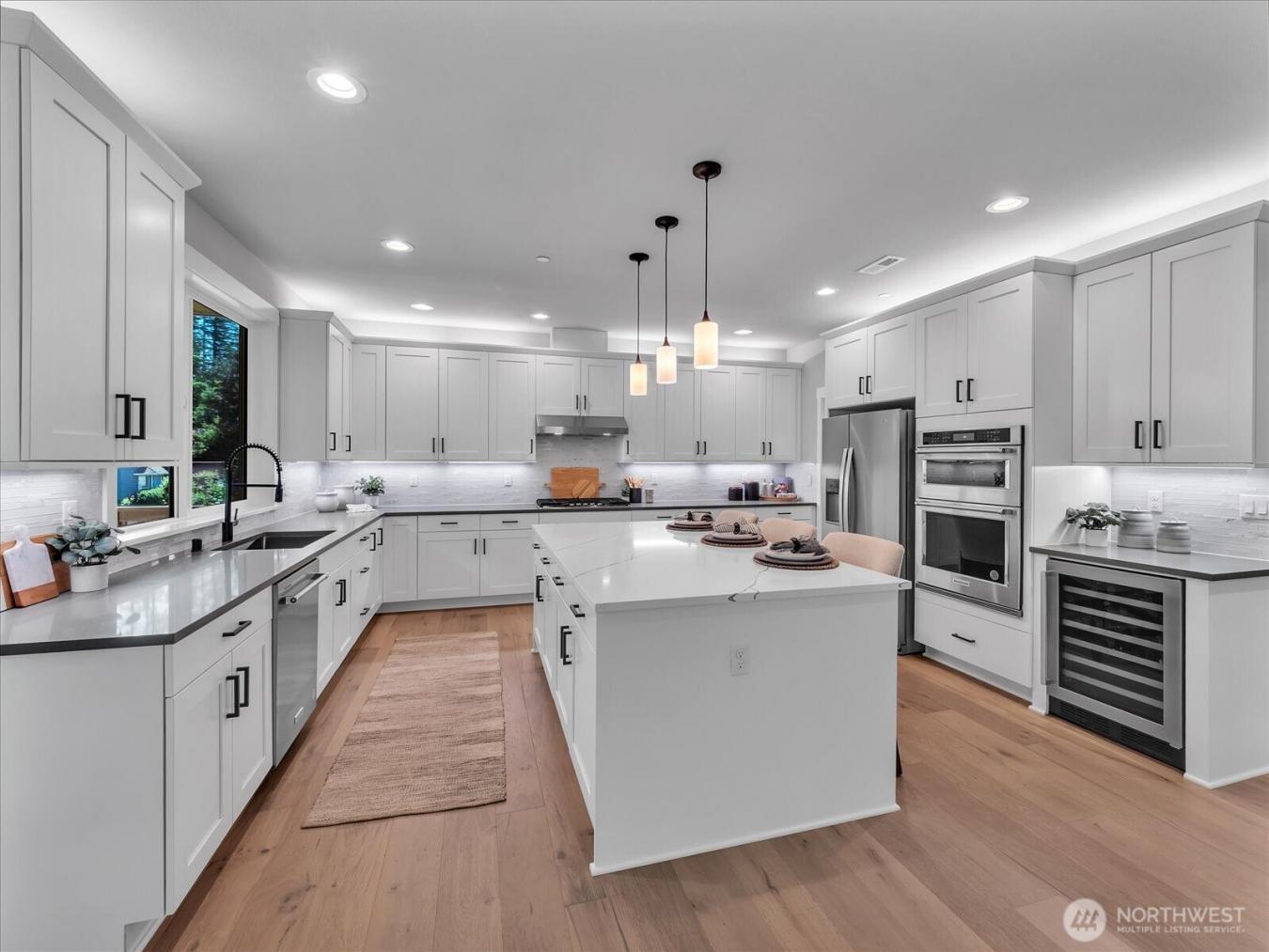 Lake Stevens, Washington, 98258, United States, 5 Bedrooms Bedrooms, ,3 BathroomsBathrooms,Residential,For Sale,1859204