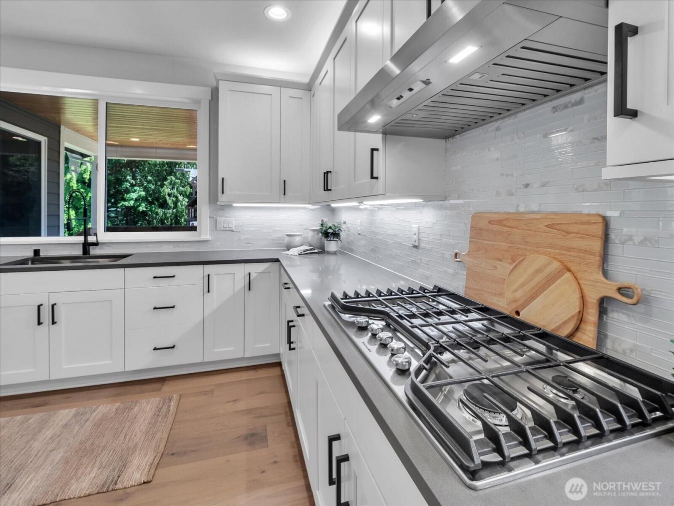 Lake Stevens, Washington, 98258, United States, 5 Bedrooms Bedrooms, ,3 BathroomsBathrooms,Residential,For Sale,1859204