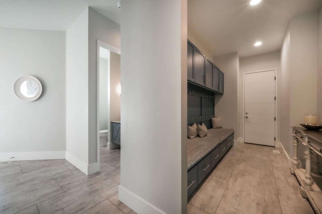 Colorado Springs, El Paso, 80908, United States, 6 Bedrooms Bedrooms, ,6 BathroomsBathrooms,Residential,For Sale,1880127