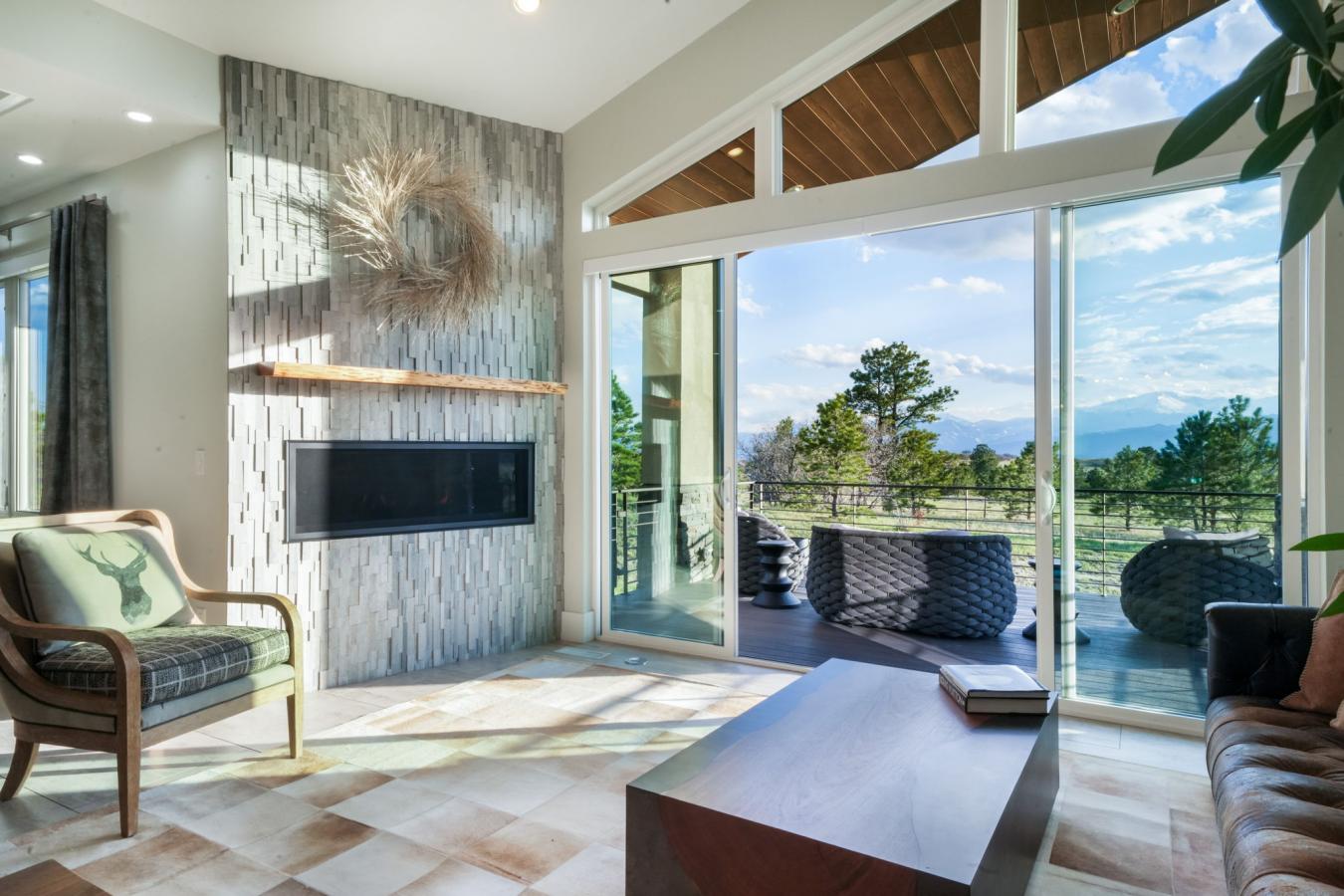 Colorado Springs, El Paso, 80908, United States, 6 Bedrooms Bedrooms, ,6 BathroomsBathrooms,Residential,For Sale,1880127