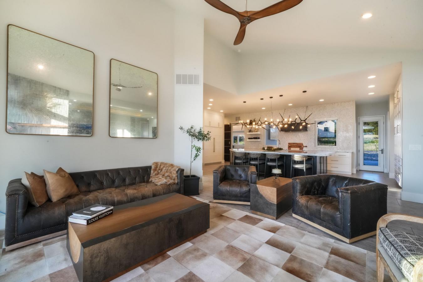 Colorado Springs, El Paso, 80908, United States, 6 Bedrooms Bedrooms, ,6 BathroomsBathrooms,Residential,For Sale,1880127