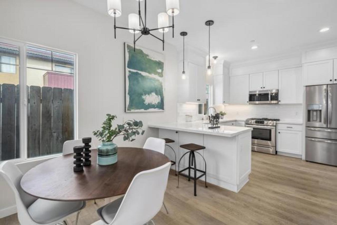 Imperial Beach, California, 91932, United States, 3 Bedrooms Bedrooms, ,2 BathroomsBathrooms,Residential,For Sale,1859202