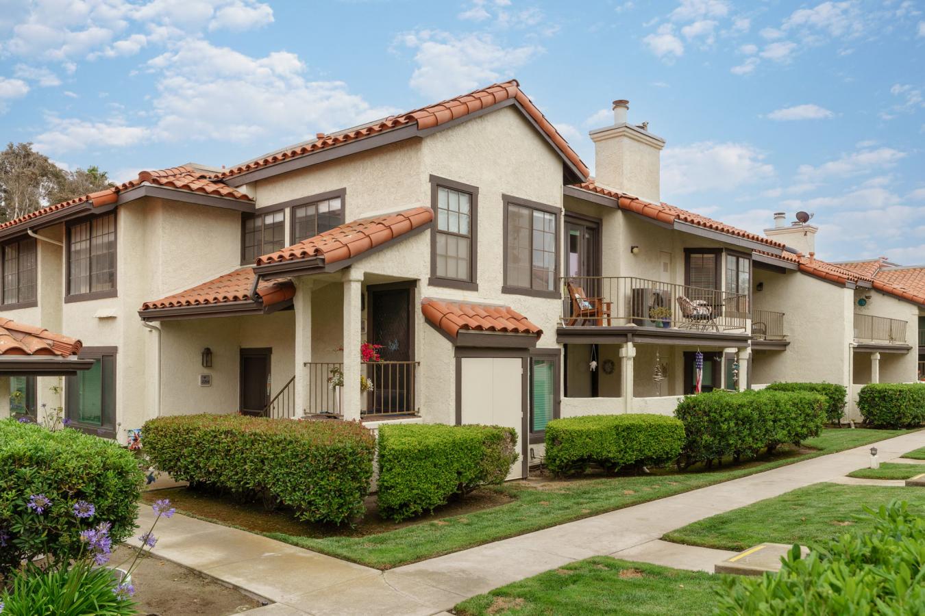 Oxnard, California, 93035, United States, 2 Bedrooms Bedrooms, ,2 BathroomsBathrooms,Residential,For Sale,1860203