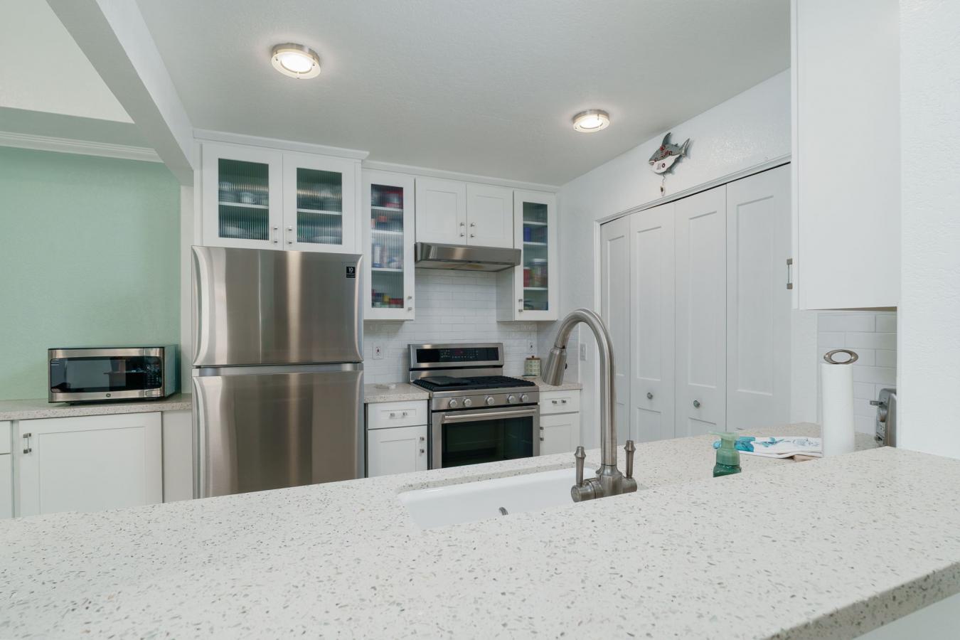Oxnard, California, 93035, United States, 2 Bedrooms Bedrooms, ,2 BathroomsBathrooms,Residential,For Sale,1860203