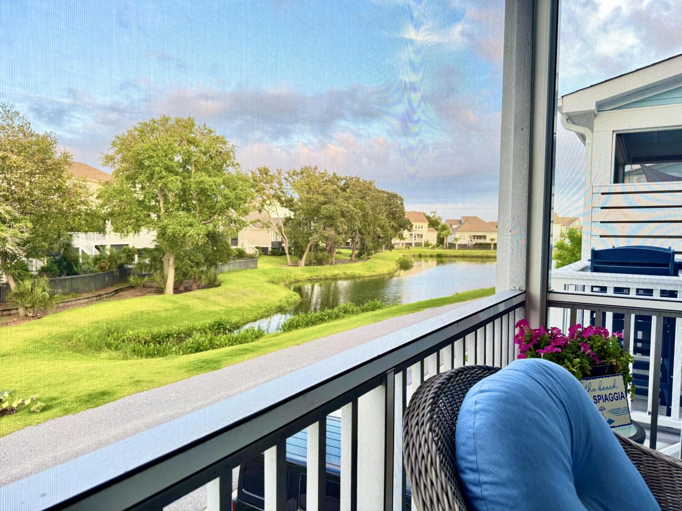 Mount Pleasant, South Carolina, 29466, United States, 3 Bedrooms Bedrooms, ,2 BathroomsBathrooms,Residential,For Sale,1860201