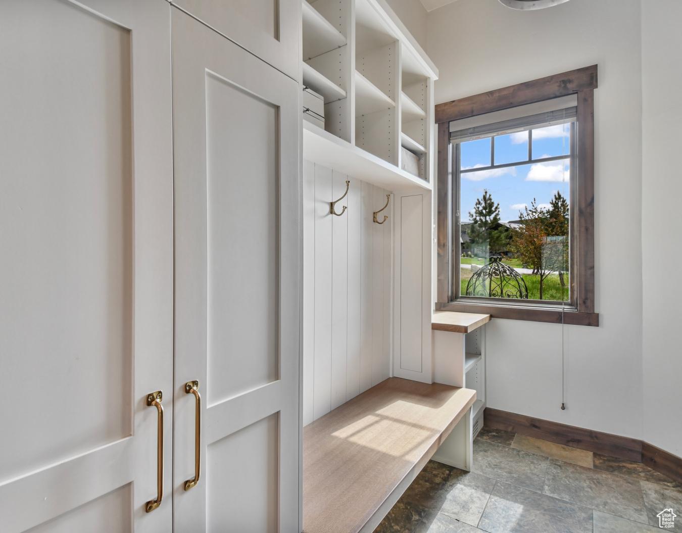 Heber City, Utah, 84032, United States, 7 Bedrooms Bedrooms, ,5 BathroomsBathrooms,Residential,For Sale,1860199